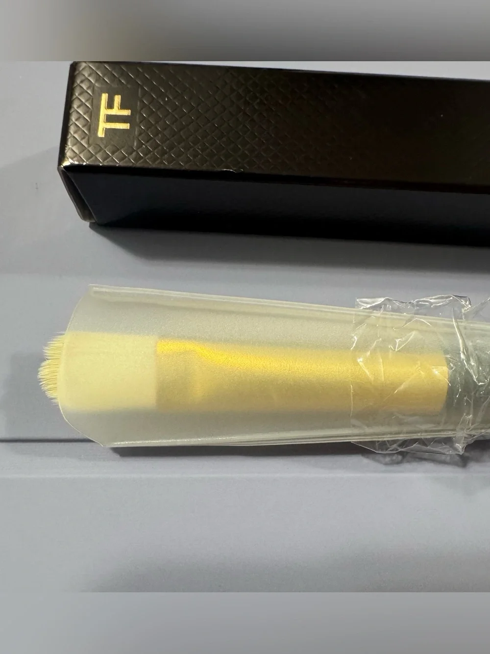 Tom Ford Shadow / Concealer Brush 03 Natural Animal Hair NIB